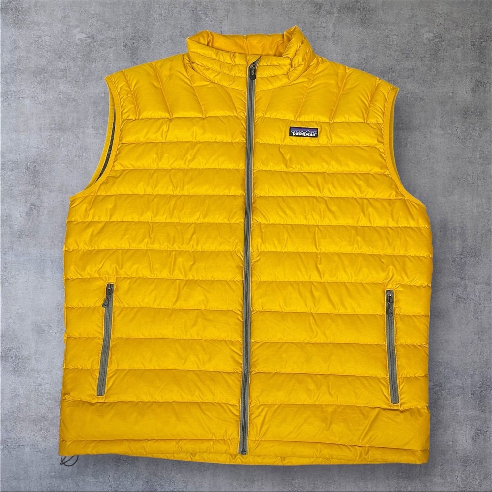 Patagonia Yellow Down Sweater Quilted Puffer Vest Mens XL Full Zip Outdoor